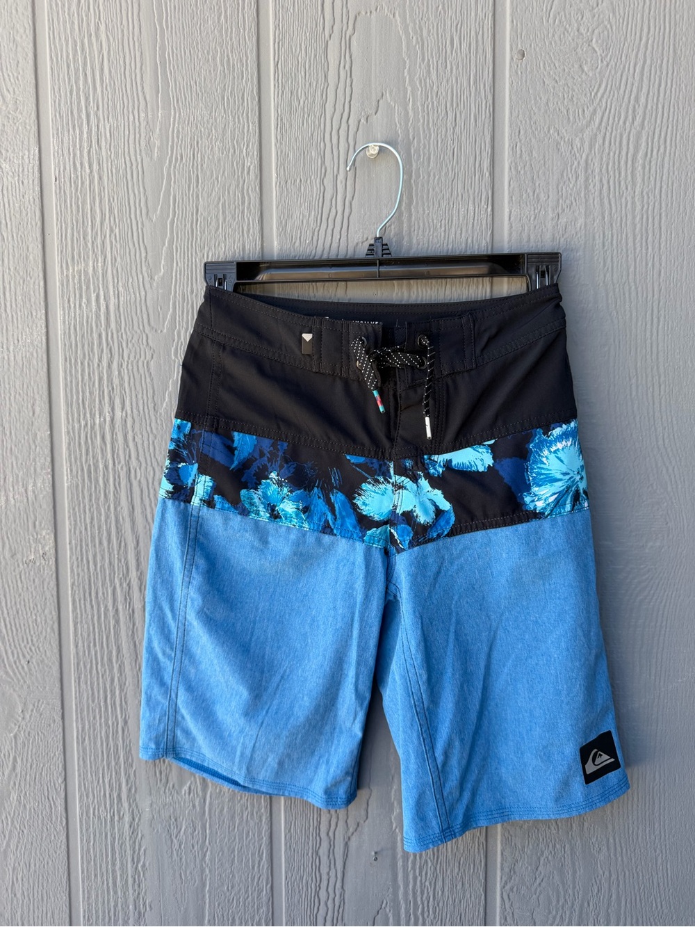 Quiksilver Black and Blue Floral Trim boys Hybrid Shorts